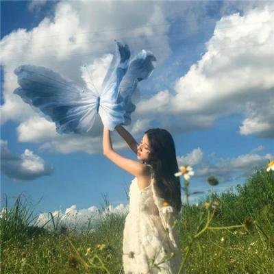 穷得漂亮 海报