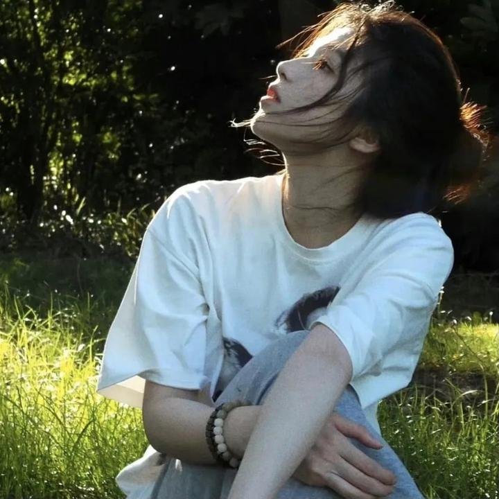 堆积情感 海报